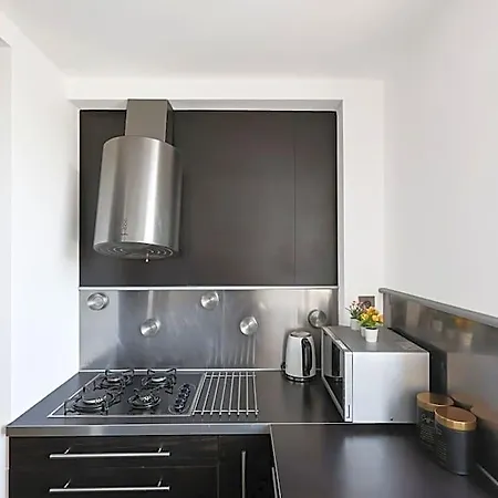 Clicktheflat Chlodna Center * Varsovia