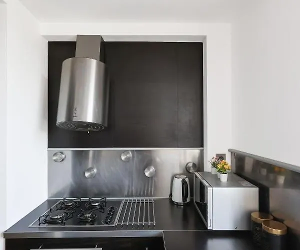 Hostel Clicktheflat Chłodna Center *