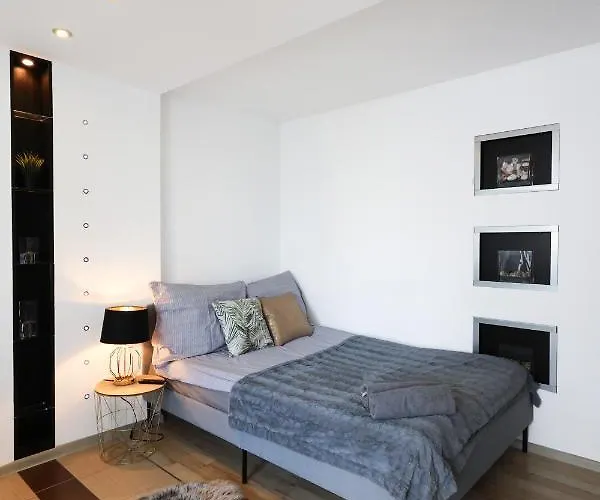 Hostel Clicktheflat Chłodna Center