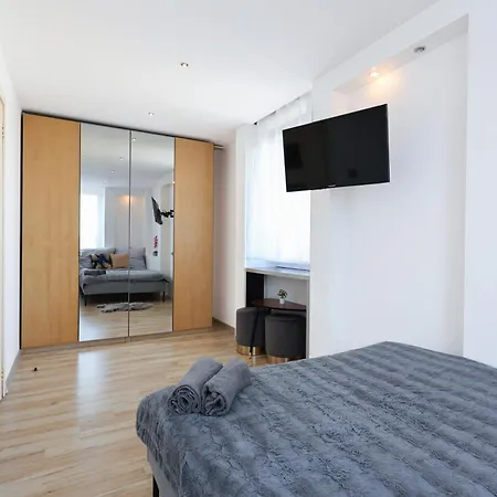 Clicktheflat Chłodna Center Hostel Warszawa